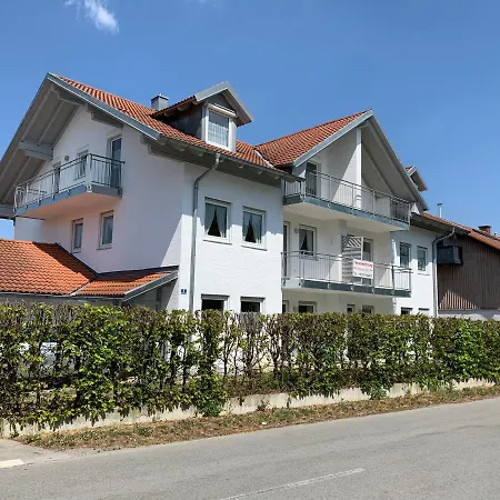 Garten Mit Terrasse Unterneukirchen